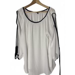 Sami & JO XL Longsleeve Blouse - Open Sleeve